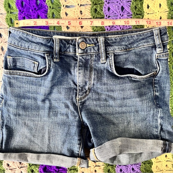 Pilcro Script High-Rise Shorts Dark Denim 27 - Picture 10 of 13